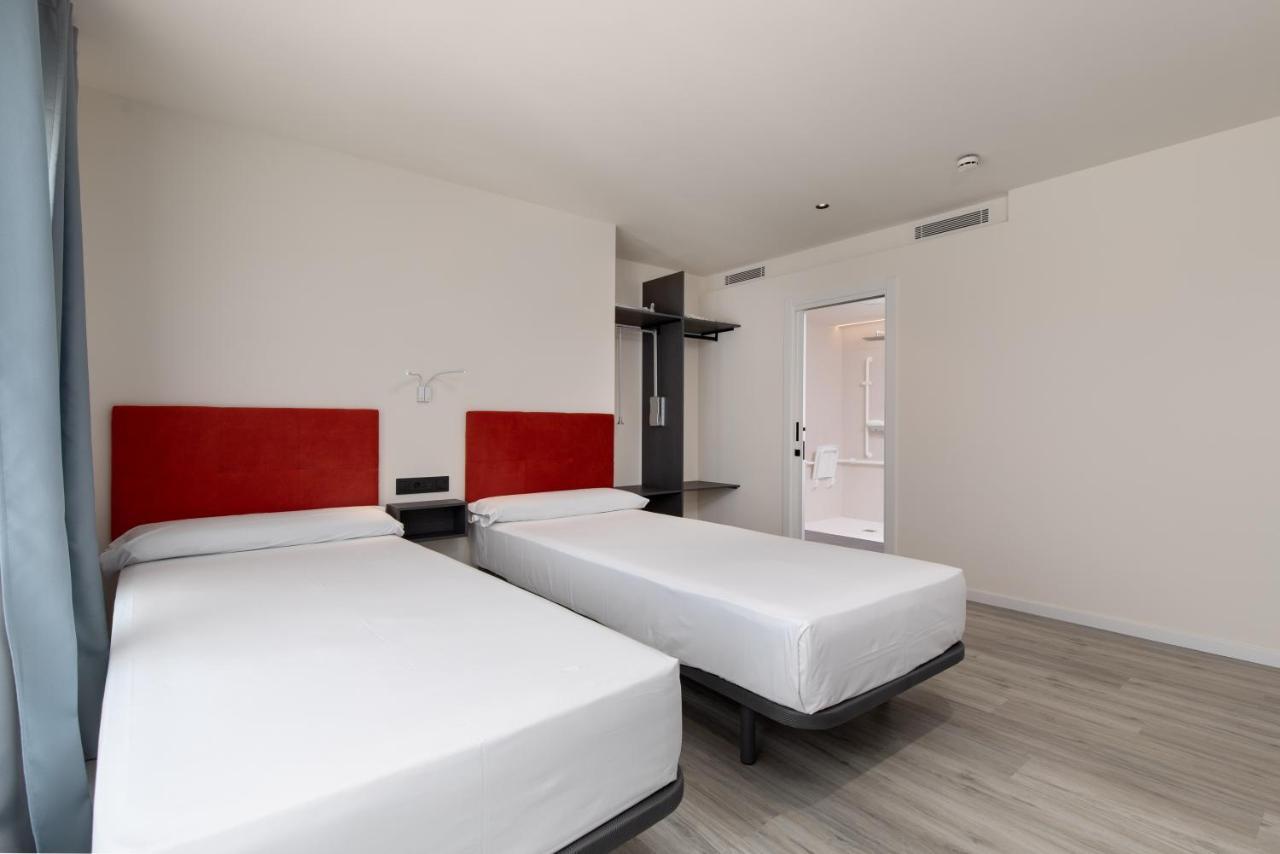 Arena Zone Hotel Valencia Luaran gambar