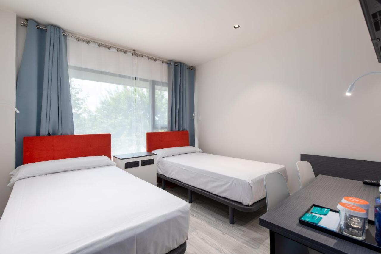 Arena Zone Hotel Valencia Luaran gambar